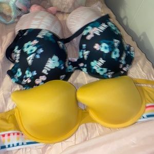 Bundle of 3 vs pink bras💕